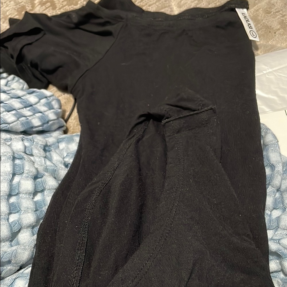 Black Short Sleeve Top